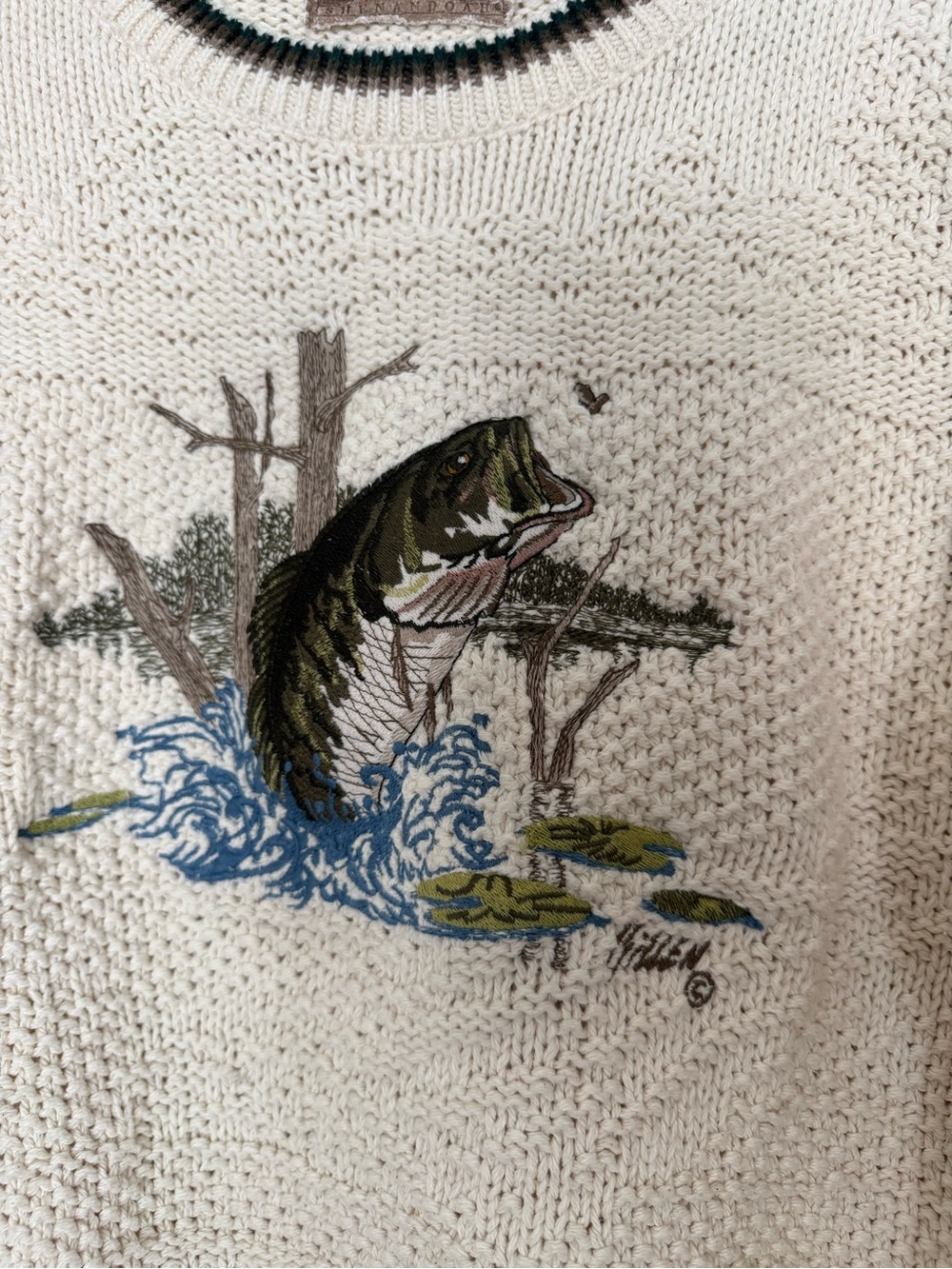 Vintage Cream Knit Sweater with Bass embroidery - Picture 4 of 6